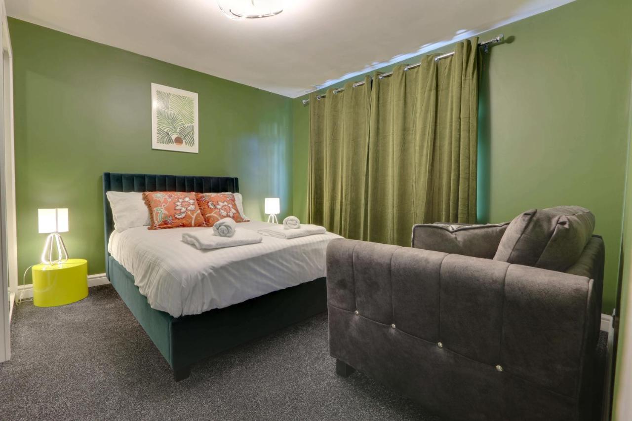 #Upmarket, Exceptional 4 Bed House, With Free Parking, Close To Amenities And Supermarkets Sheffield Exteriér fotografie