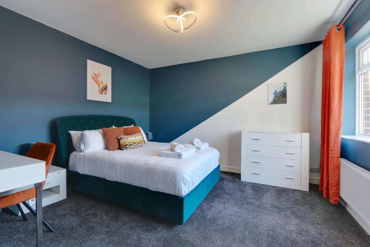 #Upmarket, Exceptional 4 Bed House, With Free Parking, Close To Amenities And Supermarkets Sheffield Exteriér fotografie